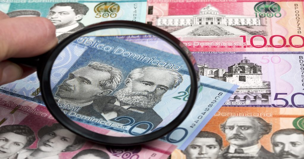 detalle de los billetes de peso dominicano