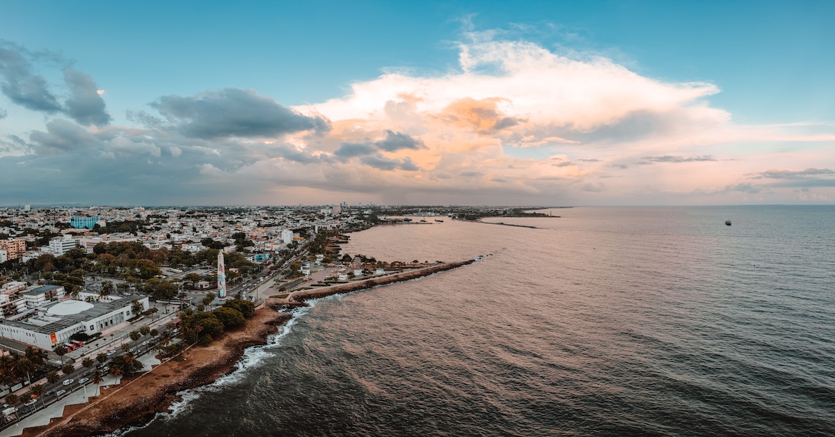 vista aérea del malecón de Santo Domingo