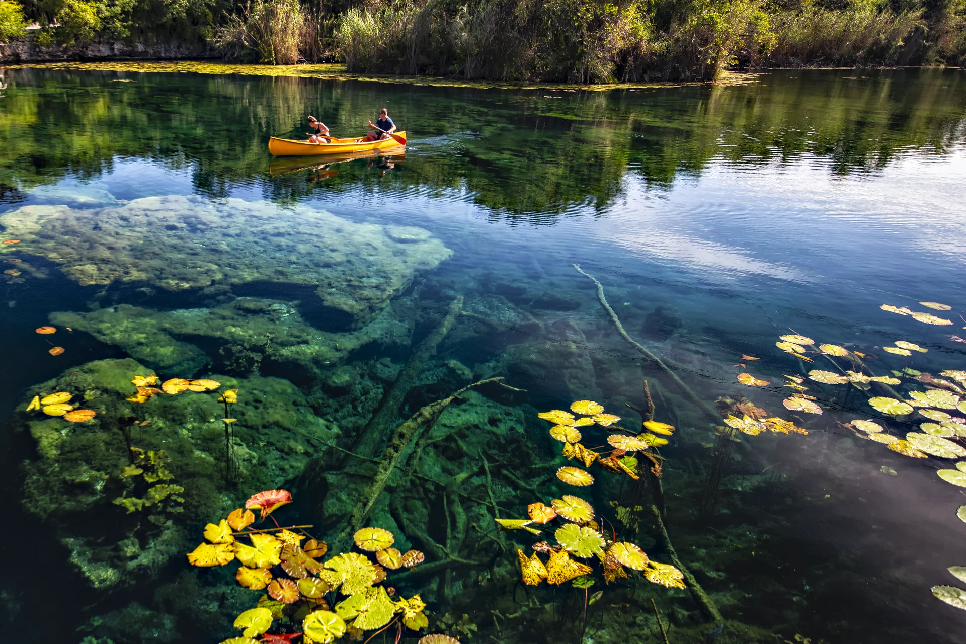 kayak en parque Tankah